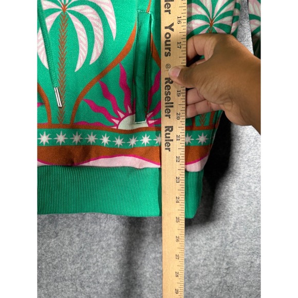 Beach Riot - Picture 7 of 10